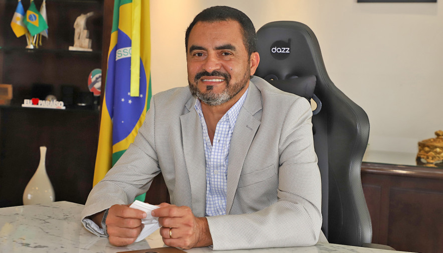 WANDERLEI BARBOSA PAGA SALÁRIO DE FEVEREIRO AOS SERVIDORES NESTA SEXTA-FEIRA, 24