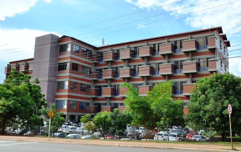 APÓS FIM DA EMERGÊNCIA DA COVID-19, VISITAS E ACOMPANHANTES SÃO LIBERADAS NOS HOSPITAIS ESTADUAIS