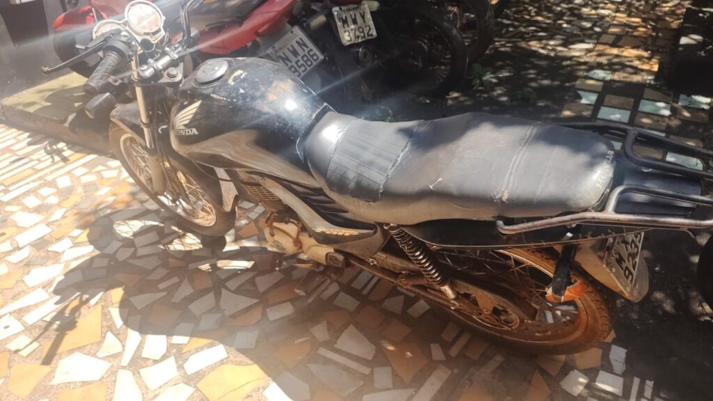 EM MIRANORTE, POLÍCIA CIVIL RECUPERA MOTOCICLETA FURTADA E RESTITUI AO SEU VERDADEIRO PROPRIETÁRIO