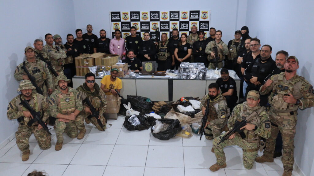 ONZE PESSOAS FORAM PRESAS EM OPERAÇÃO FAUDA DEFLAGRADA PELA POLÍCIA CIVIL; MAIS DE 100 KG DE ENTORPECENTES FORAM APREENDIDOS