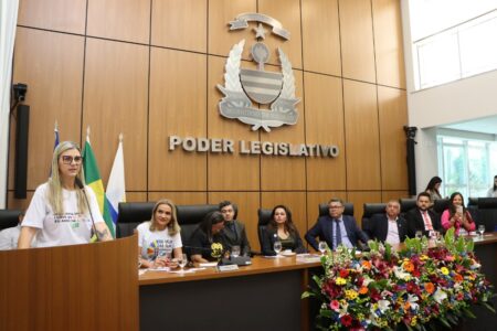 EM SESSÃO SOLENE, CÂMARA DE PALMAS ENFATIZA IMPORTÂNCIA DA VISIBILIDADE E DO TRATAMENTO IGUALITÁRIO DAS PESSOAS COM DEFICIÊNCIA