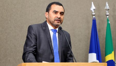 GOVERNADOR WANDERLEI BARBOSA SANCIONA LEI QUE ESTABELECE O DIA DO FLORESCER DA AUTOESTIMA DA MULHER