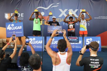 GOVERNO DO TOCANTINS PREMIA OS CAMPEÕES DA 22ª EDIÇÃO DA MEIA MARATONA DO TOCANTINS