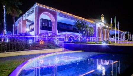 PALMAS CONTINUA COM AS LUZES DE NATAL ATÉ SÁBADO, 6