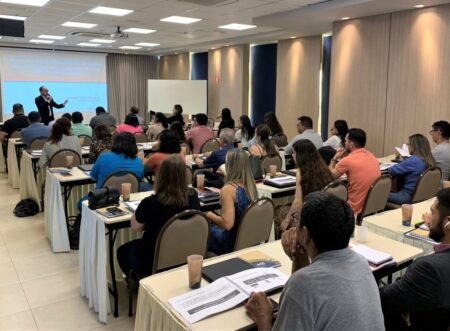 ESCOLA DE GOVERNO DO TOCANTINS SUPERA META DE CAPACITAÇÃO DE SERVIDORES EM 2023