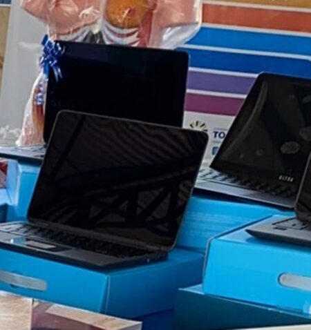 GOVERNO DO TOCANTINS ENTREGA NOTEBOOKS DO PROFE DIGITAL PARA OS PROFISSIONAIS DA SUPERINTENDÊNCIA REGIONAL DE EDUCAÇÃO DE GURUPI