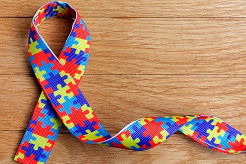SAÚDE PROMOVE A CAMPANHA ABRIL AZUL DE CONSCIENTIZAÇÃO SOBRE O AUTISMO