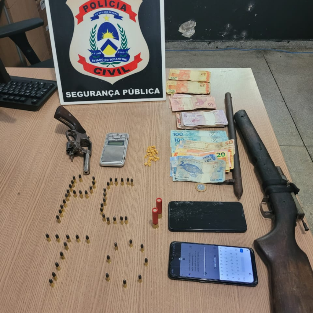 EM MIRACEMA, POLÍCIA CIVIL ESTOURA PONTO DE VENDA DE DROGAS E PRENDE HOMEM EM FLAGRANTE