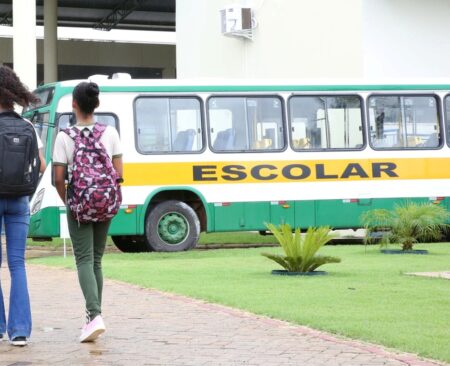 PREFEITURA CONCLUI LICITAÇÃO DOS SERVIÇOS DE ÔNIBUS PARA ESCOLAS NA ZONA RURAL