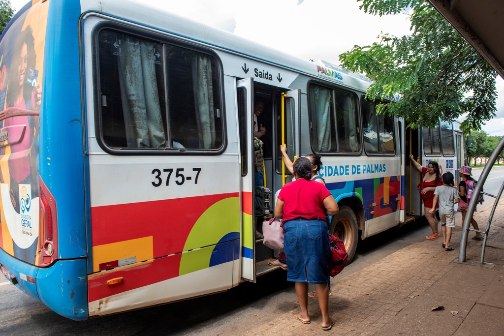 LINHAS DE ÔNIBUS GRATUITAS SERÃO REFORÇADAS DURANTE CONCURSO DA PREFEITURA DE PALMAS