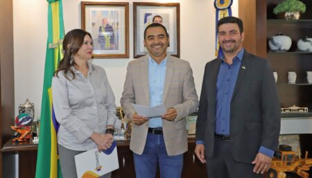 GOVERNO DO TOCANTINS ESTABELECE PARCERIA ENTRE UNITINS E FOMENTO PARA AUXILIAR EMPRESÁRIOS DA REGIÃO DO BICO DO PAPAGAIO
