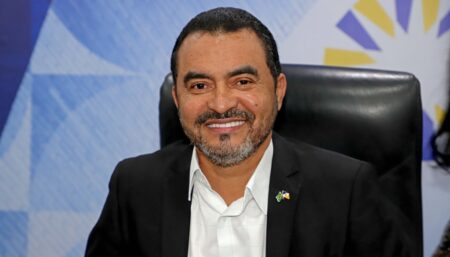 LEI QUE AUTORIZA DOAÇÃO DE TERRENO PARA CONSTRUÇÃO DO HOSPITAL MUNICIPAL DE PALMAS É SANCIONADA PELO GOVERNADOR WANDERLEI BARBOSA