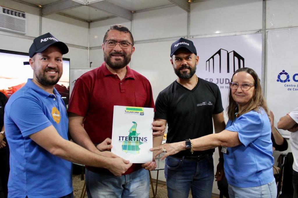 COM 49 FAMÍLIAS BENEFICIADAS, ITERTINS DESTACA REGULARIZAÇÃO FUNDIÁRIA NA AGROTINS
