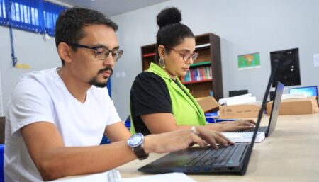 PRÊMIO EDUCADOR NOTA 10 OFERECE R$ 25 MIL PARA O MELHOR PROJETO DESENVOLVIDO EM 2023 NAS ESCOLAS