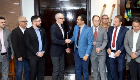 GOVERNADOR WANDERLEI BARBOSA RECEBE EMBAIXADOR DA ÁUSTRIA E SINALIZA POSSIBILIDADE DE INTERCÂMBIO PARA FORMAÇÃO DE MÃO DE OBRA
