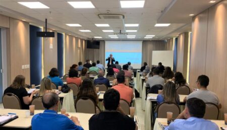 ESCOLA DE GOVERNO PRORROGA PRAZO PARA REALIZAÇÃO DOS CURSOS DE INGLÊS E EXCEL BÁSICO