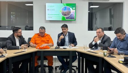 GOVERNO DO ESTADO ADOTA FORÇA-TAREFA PARA ASSISTÊNCIA FINANCEIRA AOS MUNICÍPIOS E INTENSIFICA AÇÕES DE SEGURANÇA NO COMBATE ÀS QUEIMADAS