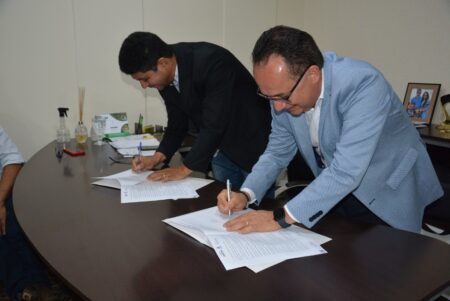 PARCERIA ENTRE GOVERNO DO TOCANTINS E GOVERNO FEDERAL LEVA ENERGIA ELÉTRICA PARA ZONA RURAL ATRAVÉS DO PROGRAMA LUZ PARA TODOS