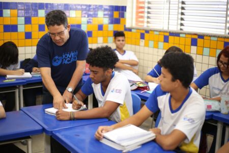 GOVERNO DO TOCANTINS RECEBE REPASSE FEDERAL DE MAIS DE R$ 17 MILHÕES PARA INVESTIMENTO NA EDUCAÇÃO BÁSICA