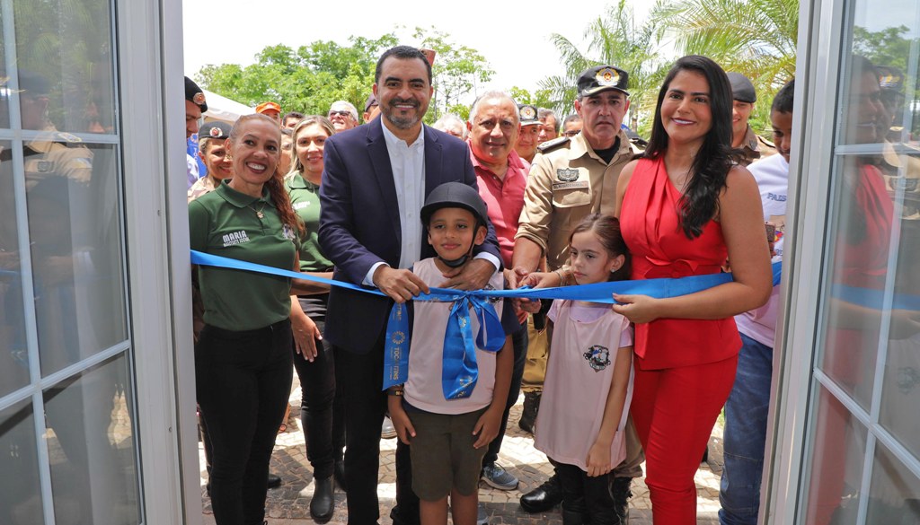 GOVERNADOR WANDERLEI BARBOSA INAUGURA CENTRO DE EQUOTERAPIA DA POLÍCIA MILITAR EM PALMAS