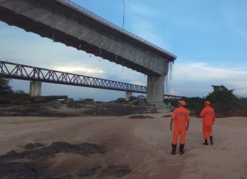 GOVERNO DO ESTADO RECOMENDA QUE POPULAÇÃO DE AGUIARNÓPOLIS E REGIÃO EVITE CONTATO COM ÁGUA DO RIO TOCANTINS