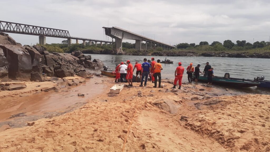 EM OPERAÇÃO DE MERGULHO SUBAQUÁTICO BOMBEIROS MILITARES DO TOCANTINS LOCALIZAM MAIS DUAS VÍTIMAS NESTA QUINTA-FEIRA (26)
