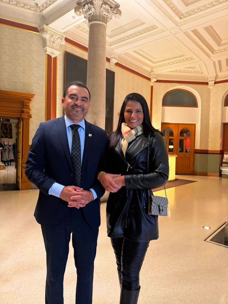 PRIMEIRA-DAMA KARYNNE SOTERO ACOMPANHA GOVERNADOR WANDERLEI BARBOSA EM AGENDA INSTITUCIONAL NA SUÍÇA