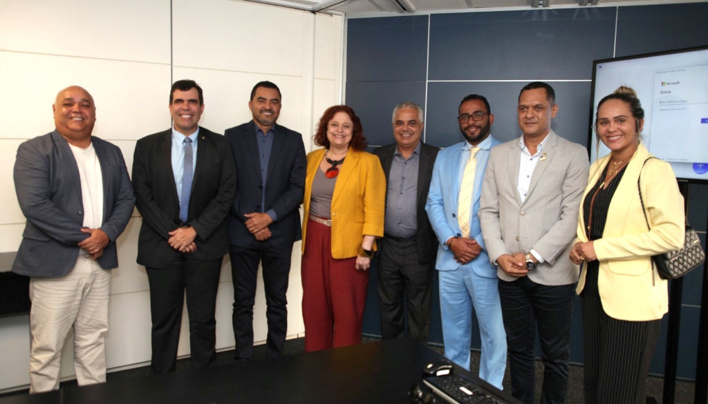 EM BRASÍLIA, GOVERNADOR WANDERLEI BARBOSA ARTICULA CONSTRUÇÃO DE UNIDADES HABITACIONAIS PARA COMUNIDADES QUILOMBOLAS