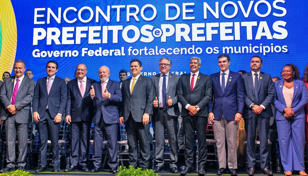GOVERNADOR WANDERLEI BARBOSA FORTALECE GESTÃO MUNICIPALISTA DURANTE ENCONTRO DE NOVOS PREFEITOS E PREFEITAS, EM BRASÍLIA
