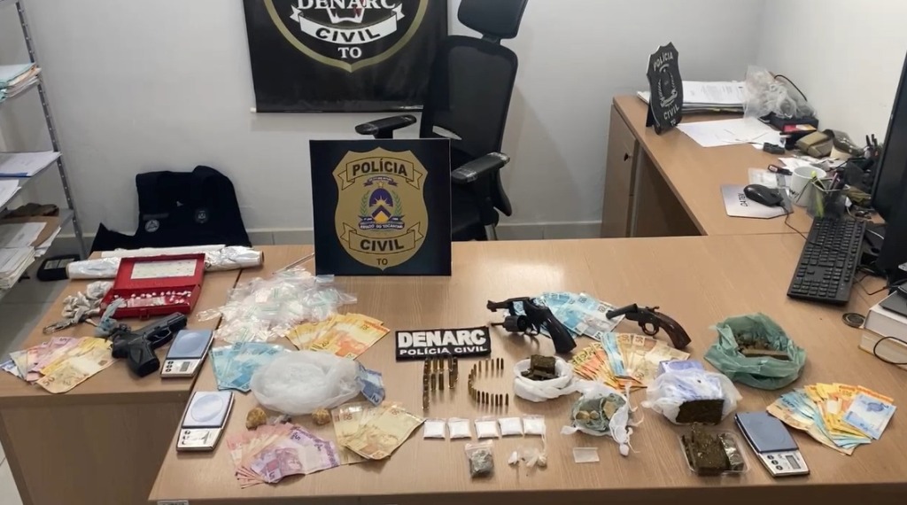 EM ARAGUAÍNA, POLÍCIA CIVIL ESTOURA PONTOS DE VENDA DE ENTORPECENTES E PRENDE CINCO PESSOAS EM FLAGRANTE POR TRÁFICO DE DROGAS