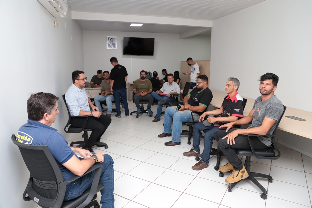 DETRAN/TO ALERTA EMPRESÁRIOS DO SETOR DE DESMONTE DE VEÍCULOS QUANTO AO PROCESSO DE REGULARIZAÇÃO DAS EMPRESAS
