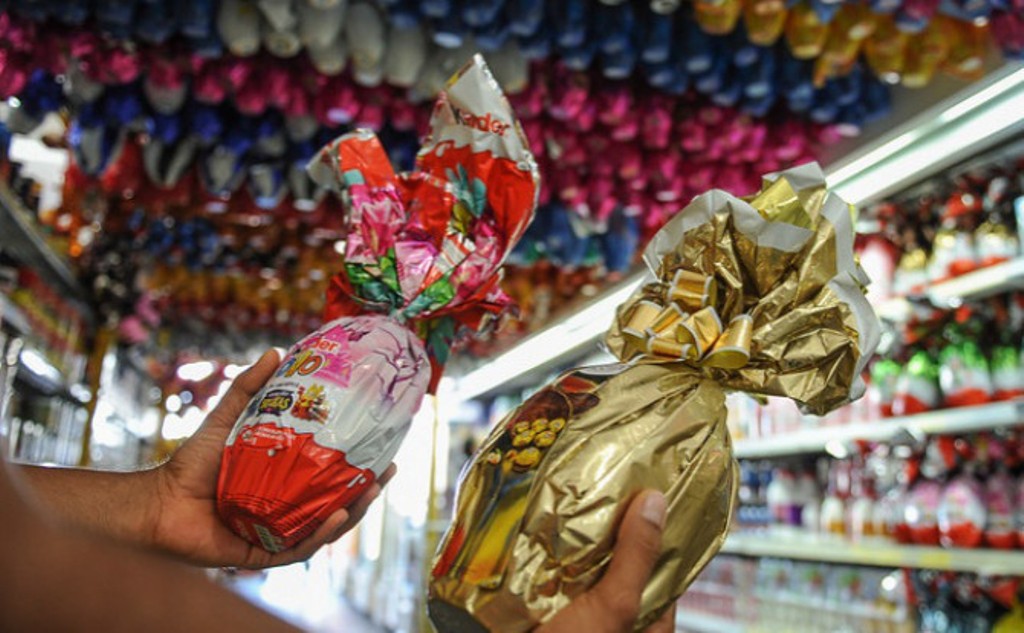 PÁSCOA: AGÊNCIA DE METROLOGIA ALERTA QUE OS OVOS DE CHOCOLATE COM BRINDES DEVEM TER A ATENÇÃO REDOBRADA DO CONSUMIDOR