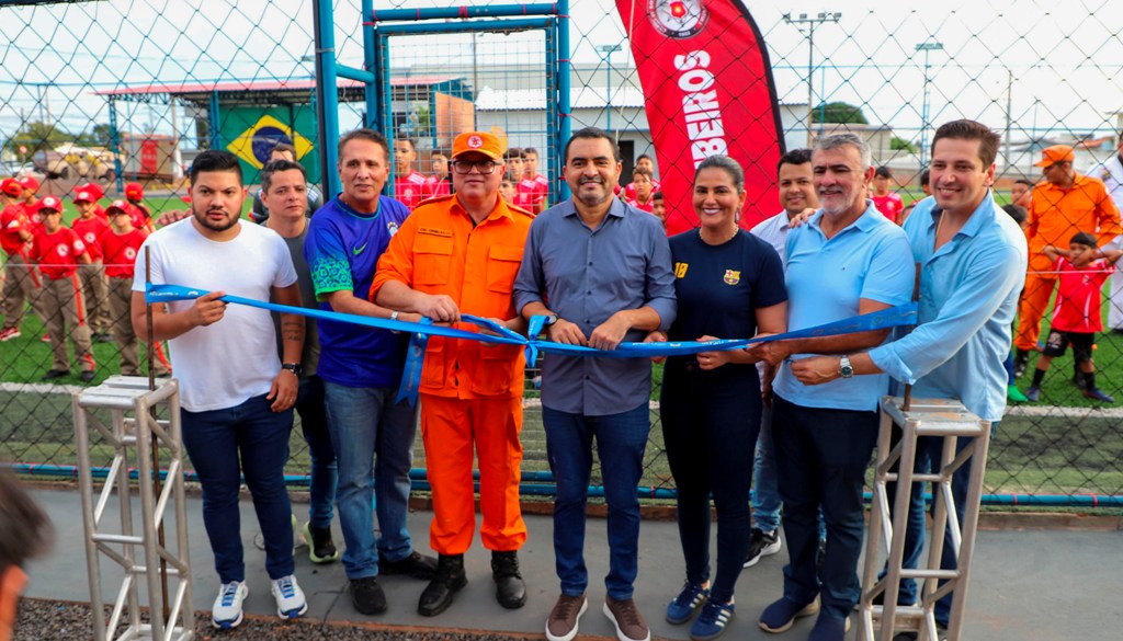GOVERNADOR WANDERLEI BARBOSA ENTREGA REFORMA E AMPLIAÇÃO COM ARENA ESPORTIVA DO 2º BATALHÃO DE BOMBEIROS MILITAR, EM ARAGUAÍNA