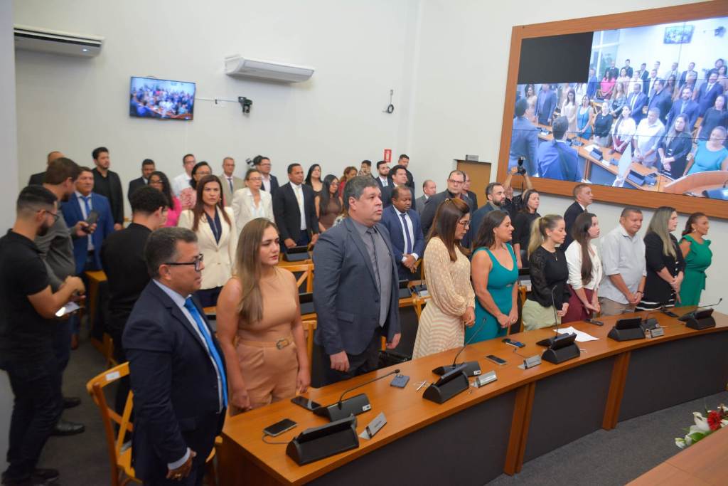 EM SESSÃO SOLENE, CÂMARA DE PALMAS HOMENAGEIA PROFISSIONAIS DA COMUNICAÇÃO PELO DIA DO JORNALISTA