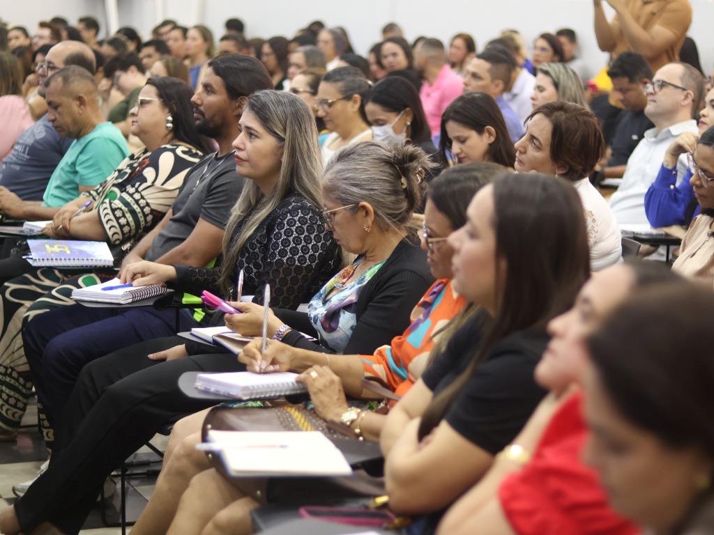 PROFESSORES DOS PROGRAMAS AVANÇA MAIS E APROVA BRASIL PARTICIPAM DE FORMAÇÃO QUE BUSCA O FORTALECIMENTO DA QUALIDADE DA EDUCAÇÃO NO TOCANTINS