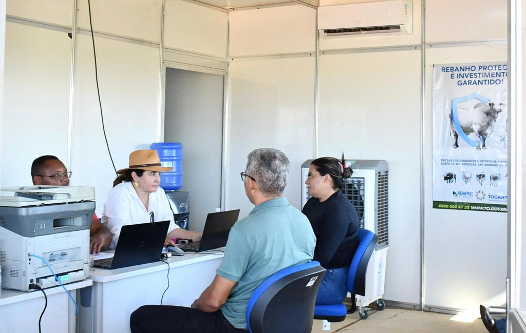 ADAPEC DISPONIBILIZA SERVIÇO DE ATENDIMENTO AOS PRODUTORES PARA DECLARAÇÃO DE INFORMAÇÕES PECUÁRIA NA AGROTINS 25 ANOS
