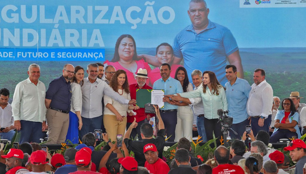 GOVERNADOR WANDERLEI BARBOSA E PRESIDENTE LULA ASSINAM ACORDO HISTÓRICO PARA GOVERNANÇA FUNDIÁRIA DE 1,9 MILHÃO DE HECTARES NO TOCANTINS
