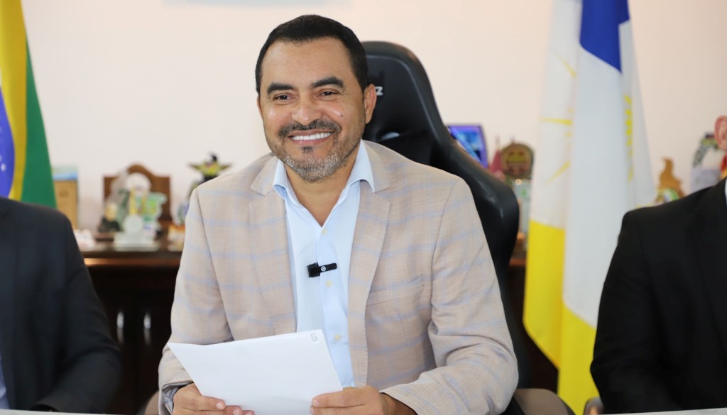 GOVERNADOR WANDERLEI BARBOSA ASSINA ORDEM DE SERVIÇO PARA RECUPERAÇÃO DE BARRAGEM NO PROJETO RIO FORMOSO NESTA SEGUNDA-FEIRA, 14