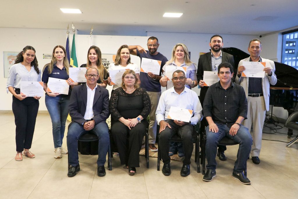 NOVA DIRETORIA DO CONSELHO MUNICIPAL DE POLÍTICAS CULTURAIS DE PALMAS É EMPOSSADA