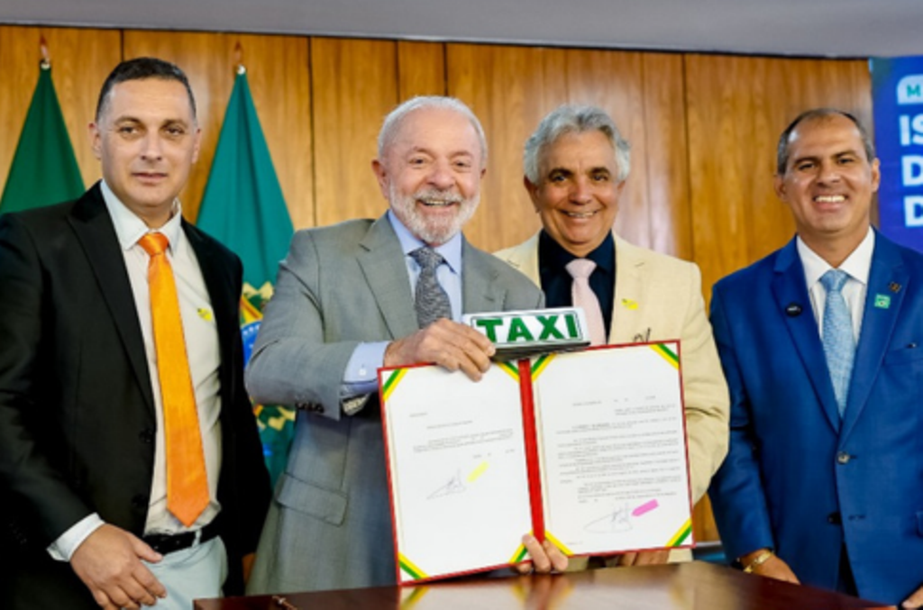 ISENÇÃO DE TAXA PARA TAXÍMETROS VAI BENEFICIAR MAIS DE 300 MIL TAXISTAS NO BRASIL