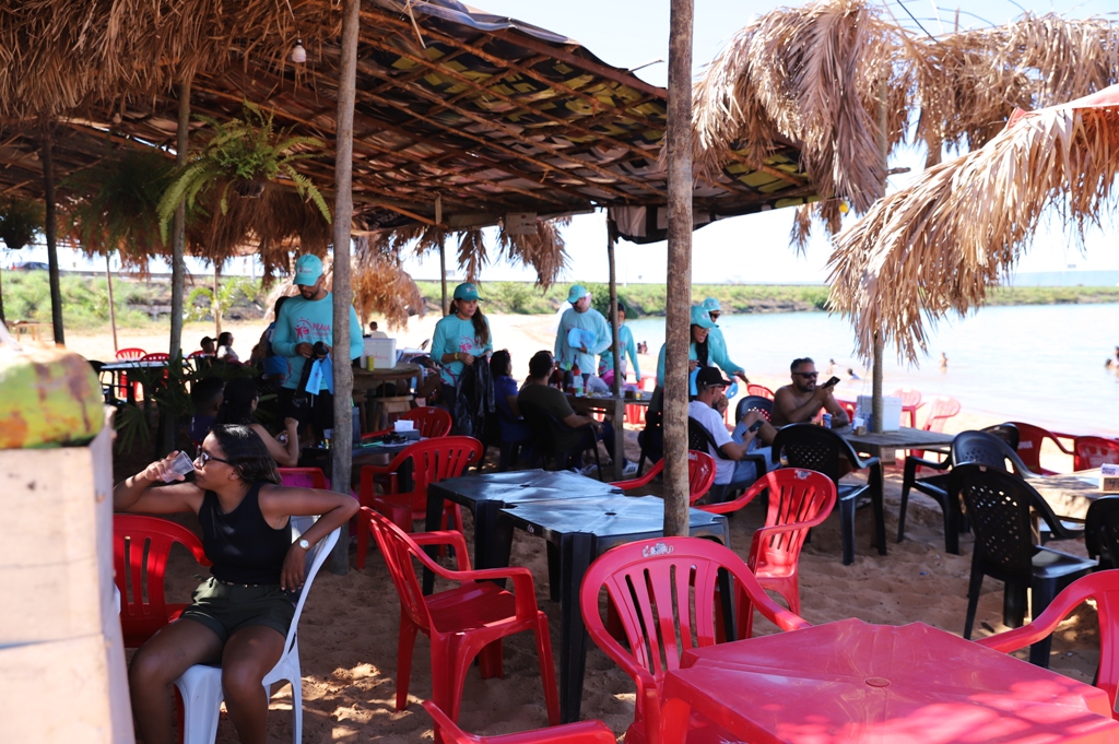 ‘PRAIA CONSCIENTE’ LEVA EDUCAÇÃO AMBIENTAL A MAIS DE 2 MIL PESSOAS NAS PRAIAS DO TOCANTINS