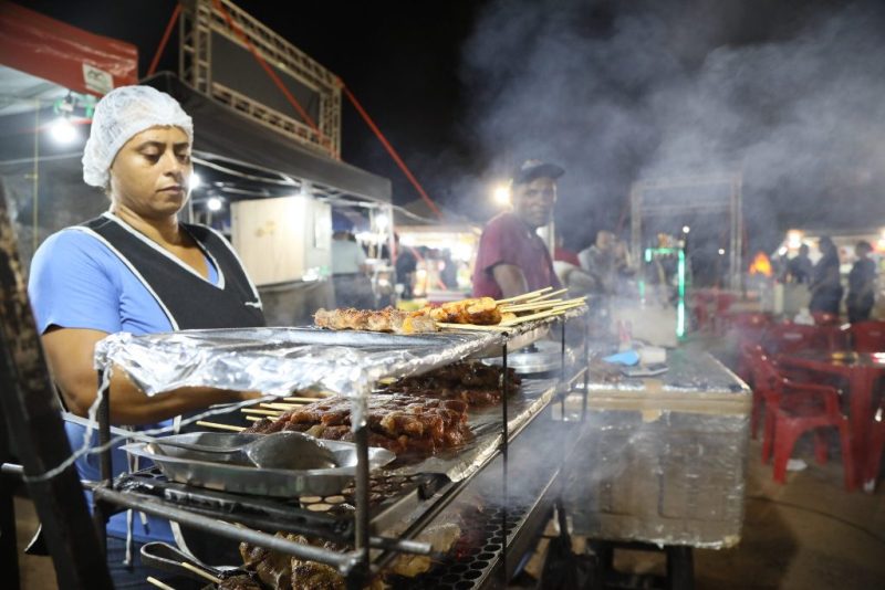 PREFEITURA DE PALMAS LANÇA EDITAL PARA AMBULANTES ATUAREM NO FESTIVAL GASTRONÔMICO DE TAQUARUÇU