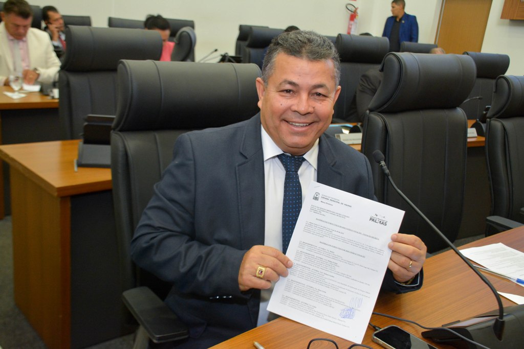 CÂMARA MUNICIPAL CRIA COMISSÃO ESPECIAL PARA REVISAR REGIMENTO INTERNO E LEI ORGÂNICA