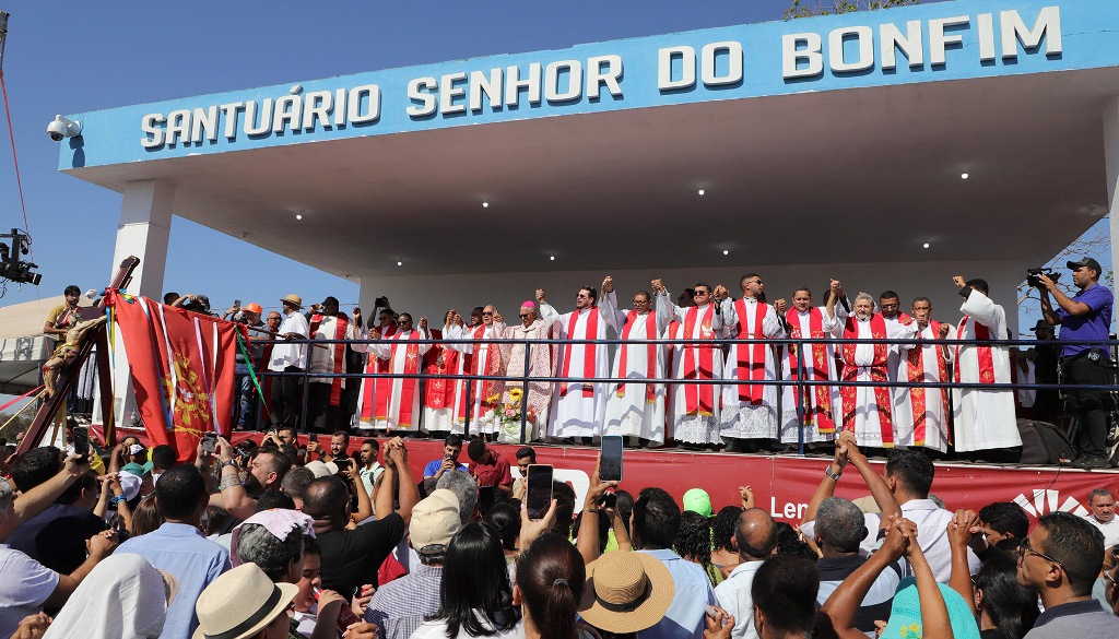 EM NATIVIDADE, GOVERNADOR WANDERLEI BARBOSA PARTICIPA DA TRADICIONAL ...