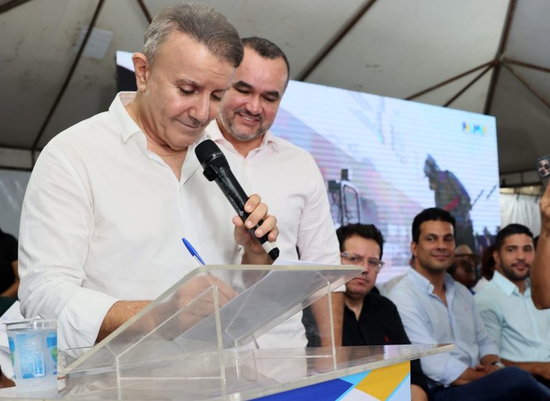 PREFEITO EDUARDO SIQUEIRA AUTORIZA ELABORAÇÃO DE PROJETO DE INFRAESTRUTURA URBANA PARA O SETOR IRMÃ DULCE