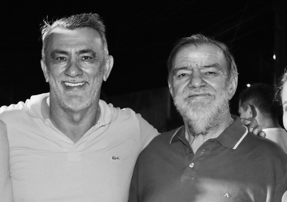 COM PESAR, AMÉLIO CAYRES LAMENTA O FALECIMENTO DE ANTÔNIO DO BAR, PREFEITO DE AUGUSTINÓPOLIS