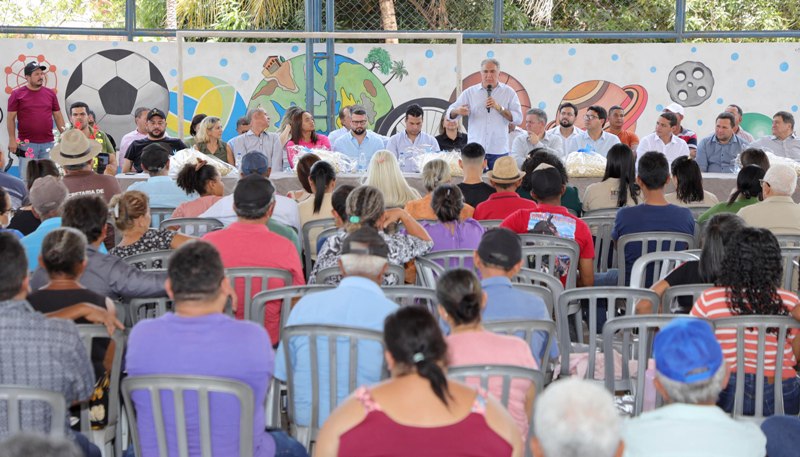 EM COUTO MAGALHÃES, GOVERNADOR LAUREZ MOREIRA PARTICIPA DE MUTIRÃO DE DOCUMENTAÇÃO PARA MULHERES DO CAMPO E REFORÇA APOIO À AGRICULTURA FAMILIAR