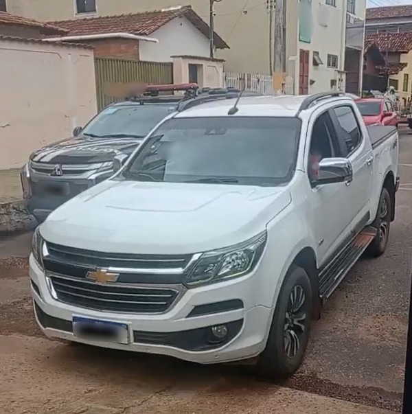 POLÍCIA CIVIL CUMPRE MANDADO DE SEQUESTRO DE VEÍCULO ADQUIRIDO COM PRODUTO DE FURTO DE GADO EM DUERÉ