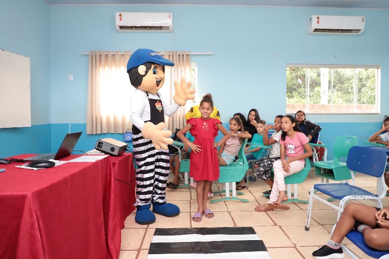 DIA D DA ALIANÇA PELA PRIMEIRA INFÂNCIA: DETRAN/TO PROMOVE OFICINA DE EDUCAÇÃO PARA O TRÂNSITO E CONSCIENTIZA POPULAÇÃO EM MUNICÍPIOS TOCANTINENSES