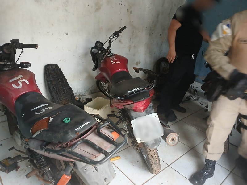 POLÍCIA CIVIL IDENTIFICA ENVOLVIDOS EM FURTOS NO PÁTIO DA 58ª DP E RECUPERA MOTOCICLETAS EM LAGOA DA CONFUSÃO